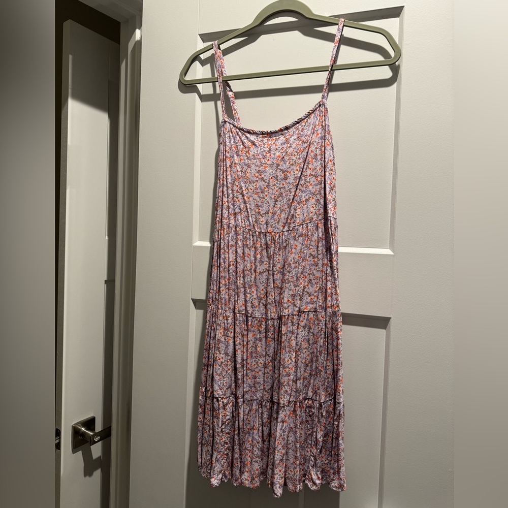 Dress / Size Medium